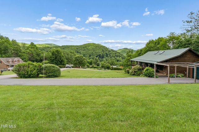 117 Seth Street, Roan Mountain, TN 37687