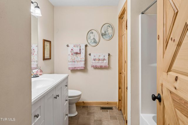 117 Seth Street, Roan Mountain, TN 37687
