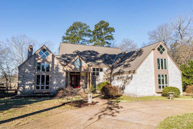 276 Colony TRL, Lanexa, VA 23089