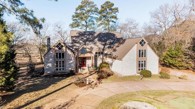 276 Colony TRL, Lanexa, VA 23089