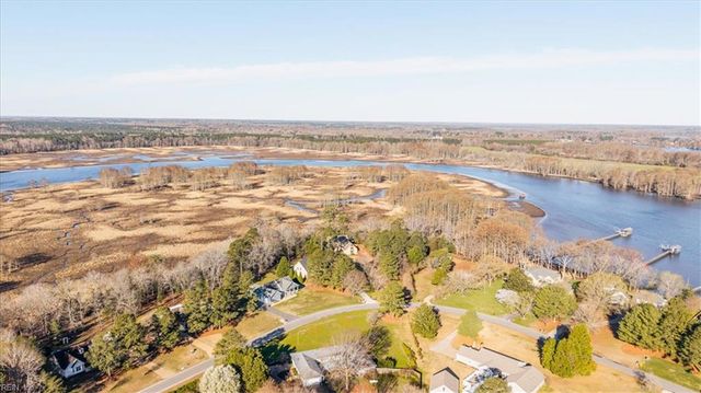 276 Colony TRL, Lanexa, VA 23089