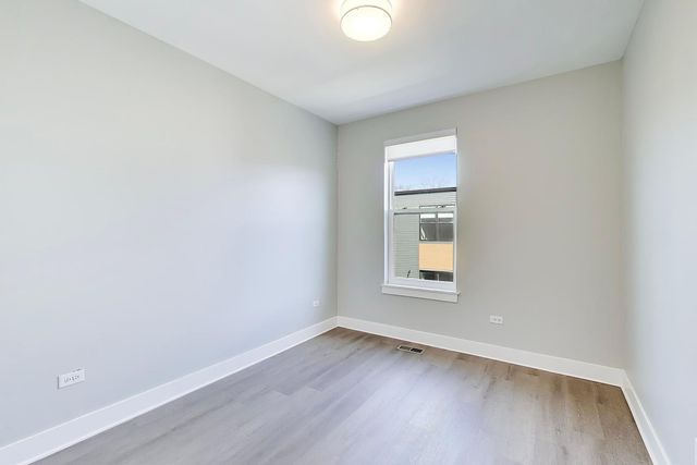 5424 Old Orchard Road, Skokie, IL 60077