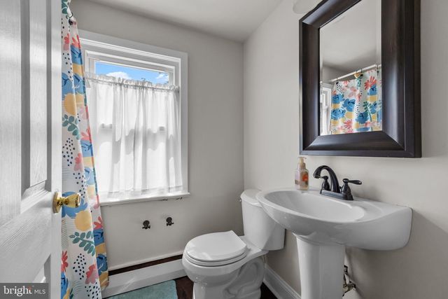 246 N BUCKTHORNE AVE, Langhorne, PA 19047