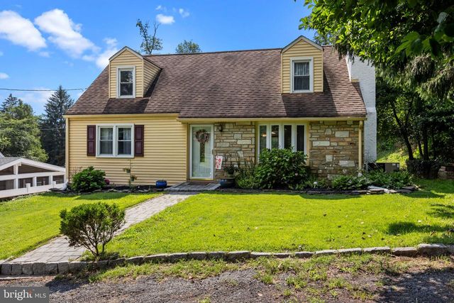 246 N BUCKTHORNE AVE, Langhorne, PA 19047