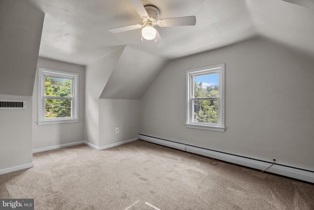 246 N BUCKTHORNE AVE, Langhorne, PA 19047