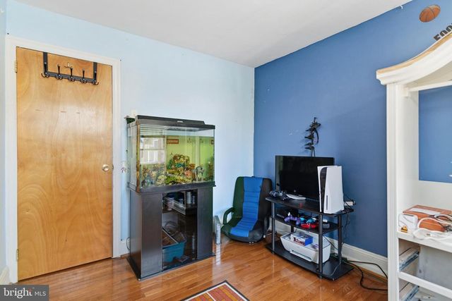 1312 S ALDER ST, Philadelphia, PA 19147