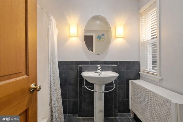 1312 S ALDER ST, Philadelphia, PA 19147