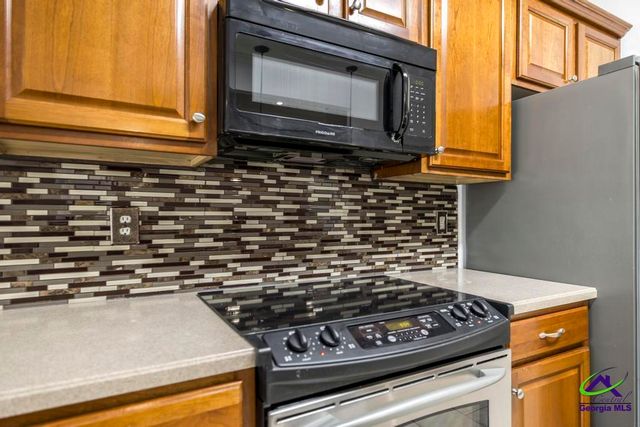 302 Estates Way, Warner Robins, GA 31088