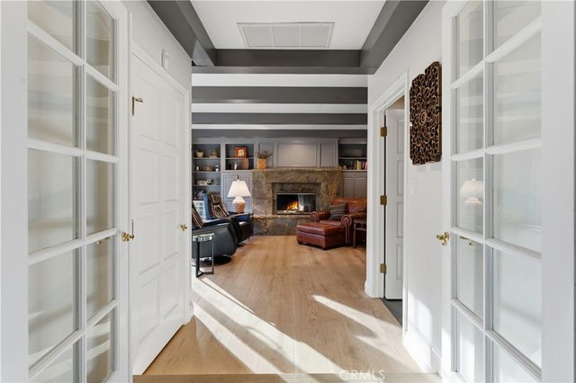 6217 Melba Avenue, Woodland Hills, CA 91367