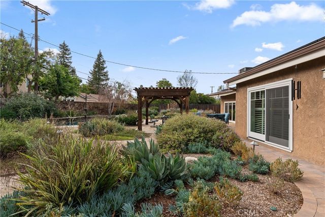 6217 Melba Avenue, Woodland Hills, CA 91367