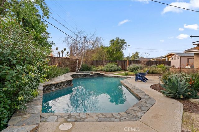 6217 Melba Avenue, Woodland Hills, CA 91367