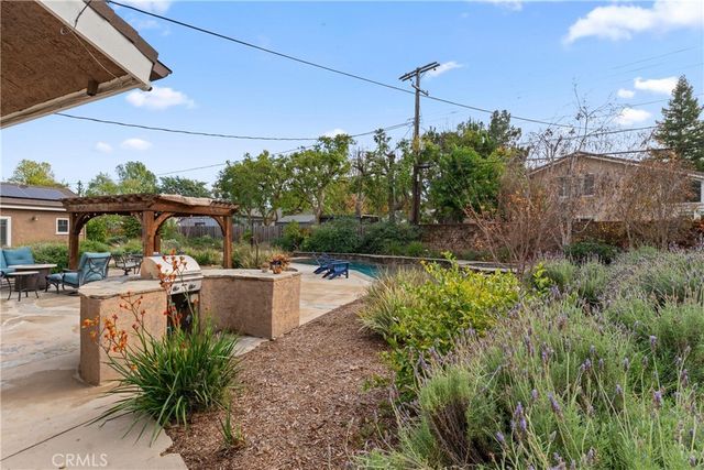 6217 Melba Avenue, Woodland Hills, CA 91367