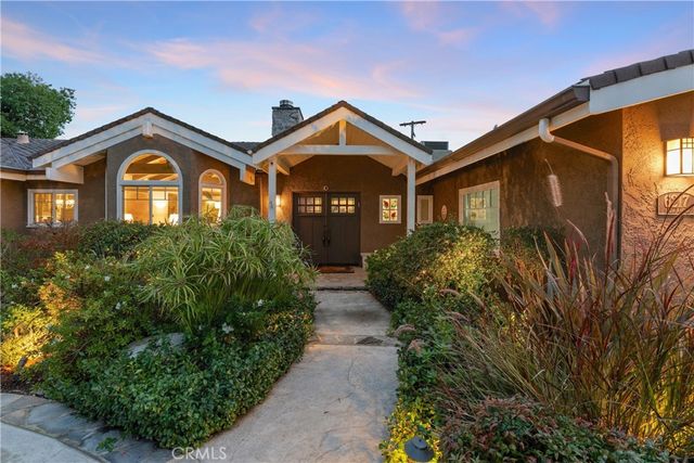 6217 Melba Avenue, Woodland Hills, CA 91367