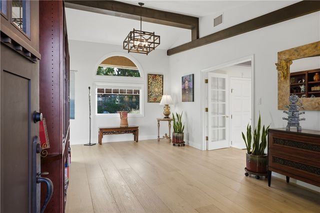 6217 Melba Avenue, Woodland Hills, CA 91367