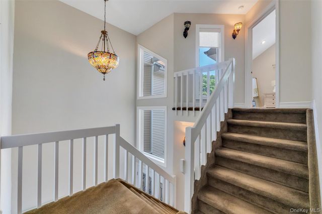 6 Princess Tree Court, Port Jefferson, NY 11777