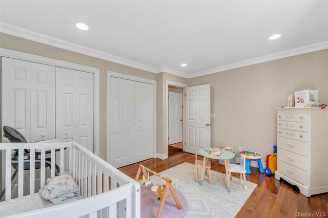 6 Princess Tree Court, Port Jefferson, NY 11777