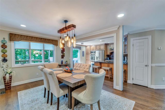 6 Princess Tree Court, Port Jefferson, NY 11777