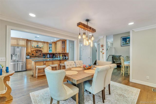 6 Princess Tree Court, Port Jefferson, NY 11777