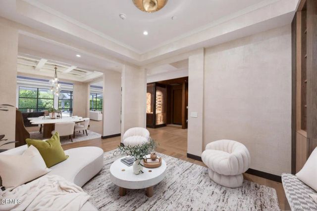 4909 Gould Avenue, La Canada Flintridge, CA 91011
