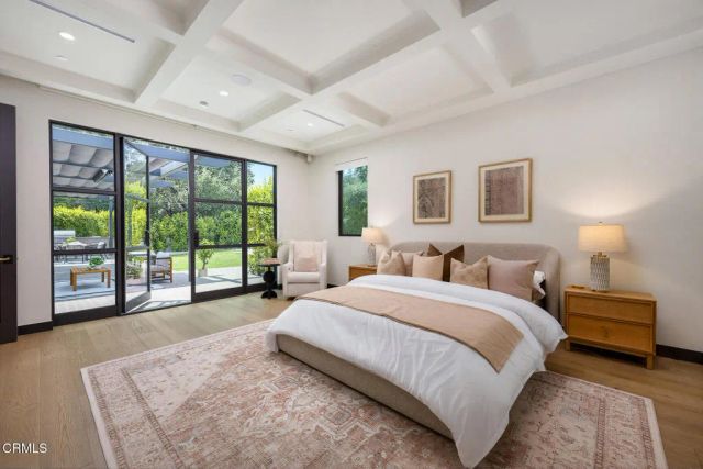4909 Gould Avenue, La Canada Flintridge, CA 91011