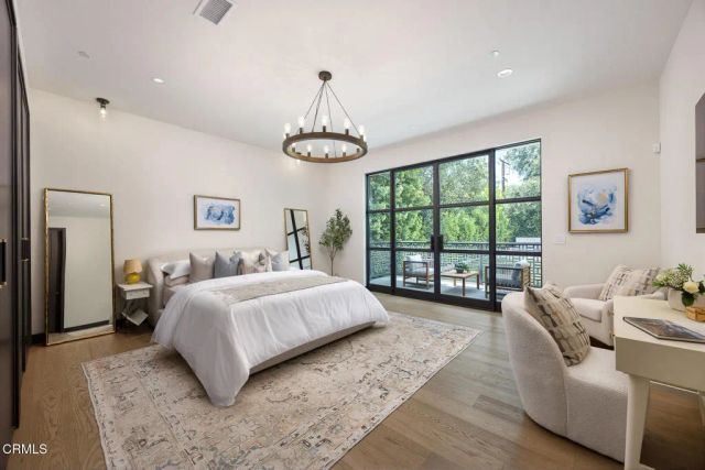 4909 Gould Avenue, La Canada Flintridge, CA 91011