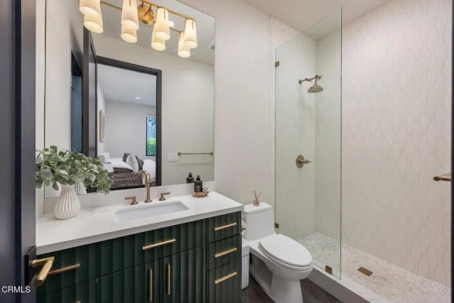 4909 Gould Avenue, La Canada Flintridge, CA 91011