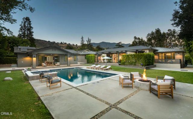 4909 Gould Avenue, La Canada Flintridge, CA 91011