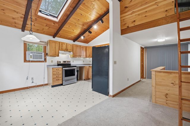 139 Wintersport Street, Moultonborough, NH 03254