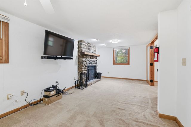 139 Wintersport Street, Moultonborough, NH 03254