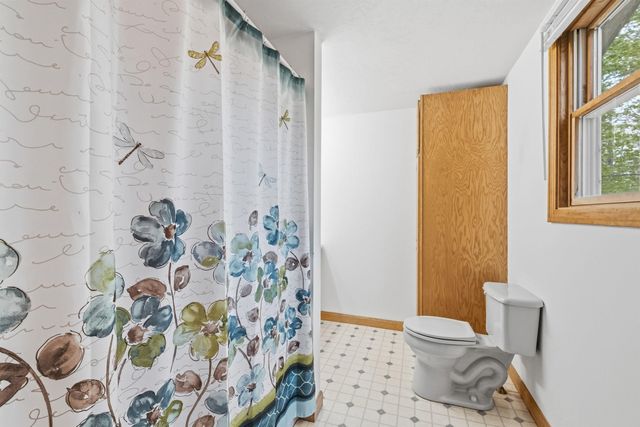 139 Wintersport Street, Moultonborough, NH 03254