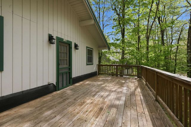 139 Wintersport Street, Moultonborough, NH 03254