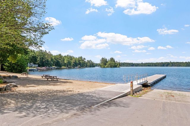 139 Wintersport Street, Moultonborough, NH 03254