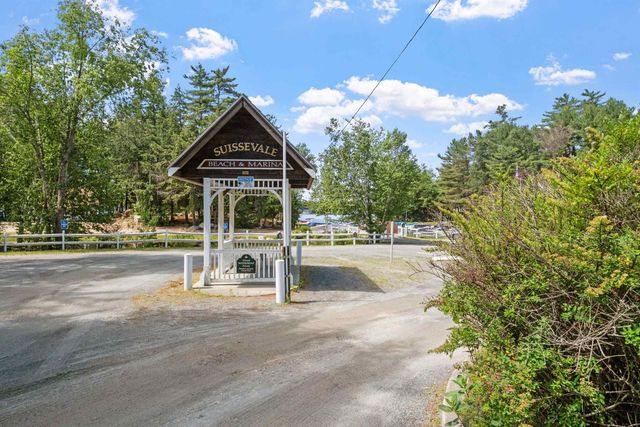 139 Wintersport Street, Moultonborough, NH 03254