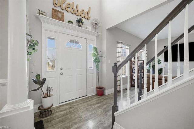 944 Hodges PL, Virginia Beach, VA 23464