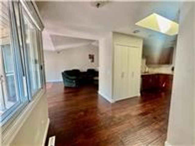 2575 Heritage Drive 107, Mendota Heights, MN 55120