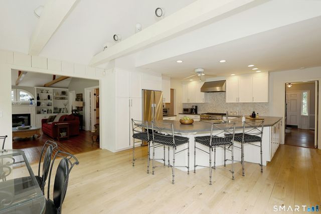 41 Nutmeg Ridge, Ridgefield, CT 06877