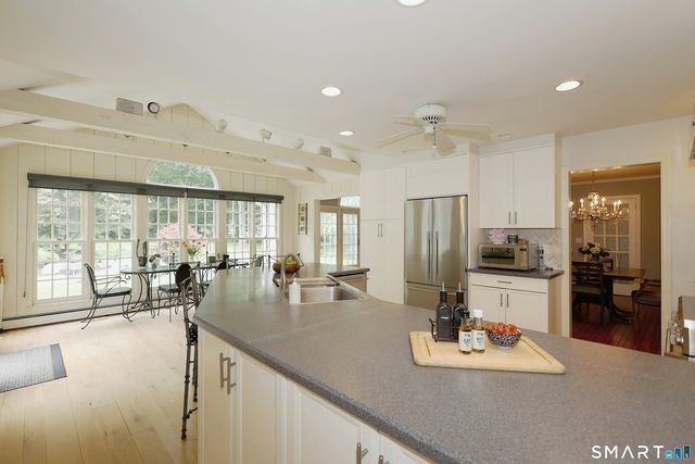 41 Nutmeg Ridge, Ridgefield, CT 06877