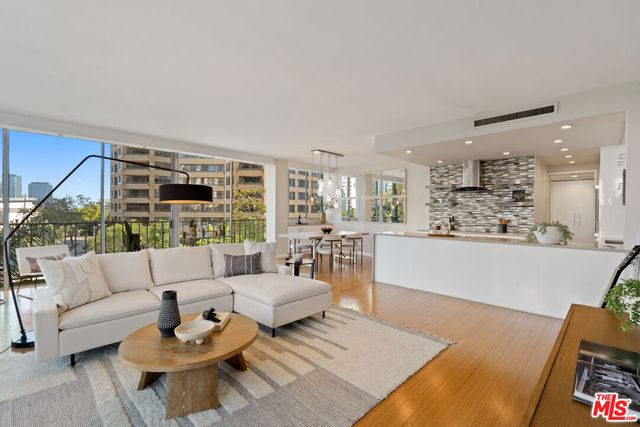 10433 Wilshire Boulevard 301, Los Angeles, CA 90024