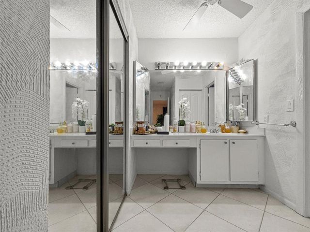 9286 Vista Del Lago B, Boca Raton, FL 33428