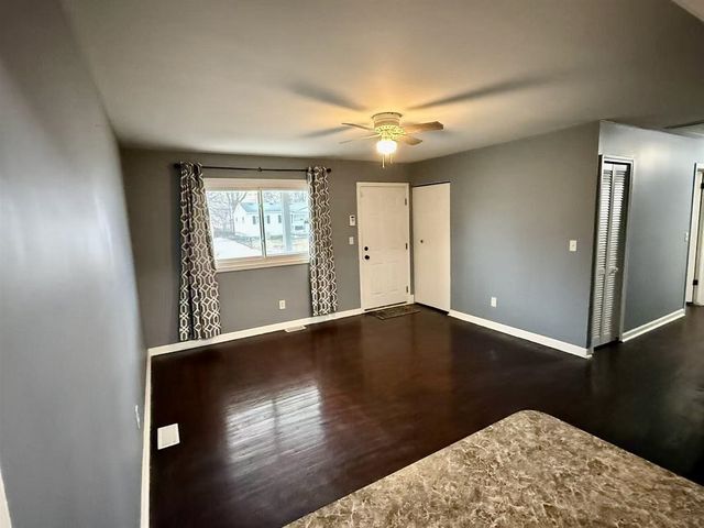 1213 Commonwealth Avenue, Ypsilanti, MI 48198