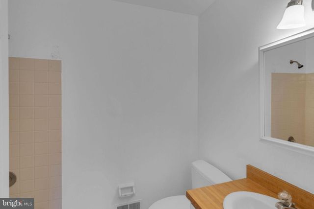 1 GATEHOUSE LN, Doylestown, PA 18901