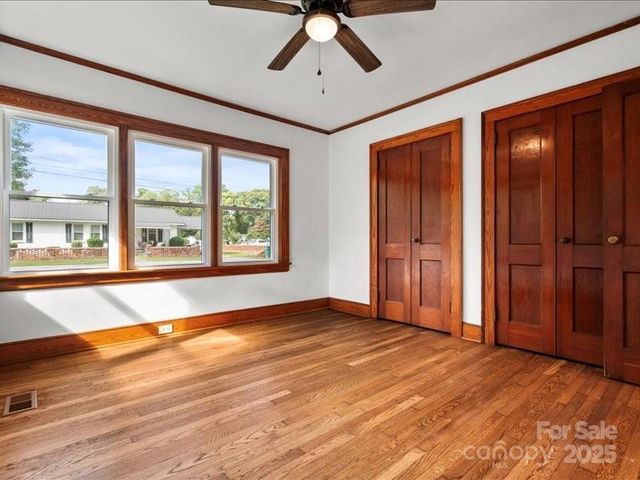 37 Lynn Avenue, Cheraw, SC 29520