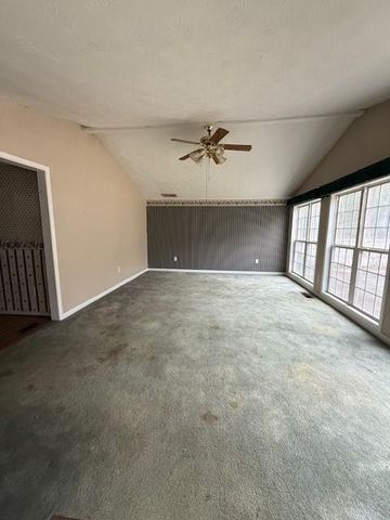 394 Smith Road, Newnan, GA 30263