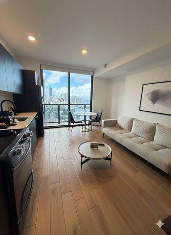 398 NE 5th St 1905, Miami, FL 33132