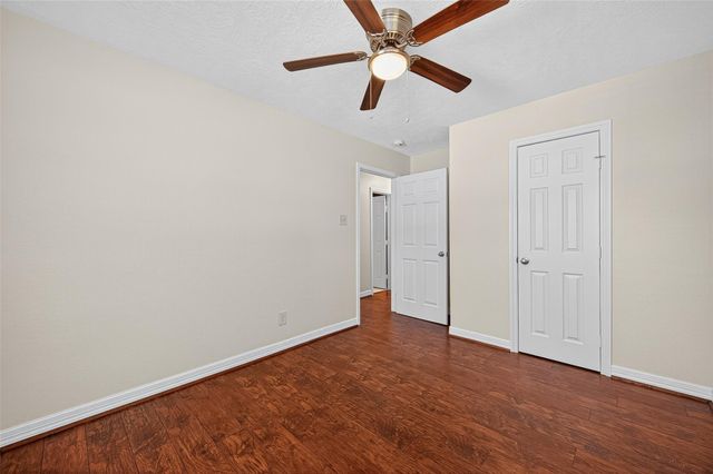 109 Meadows Street, Cleveland, TX 77328