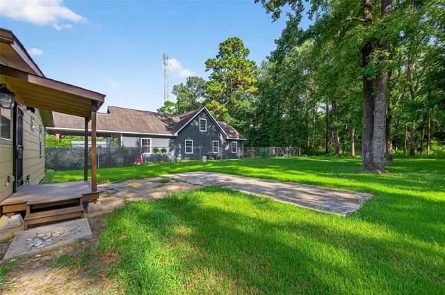109 Meadows Street, Cleveland, TX 77328