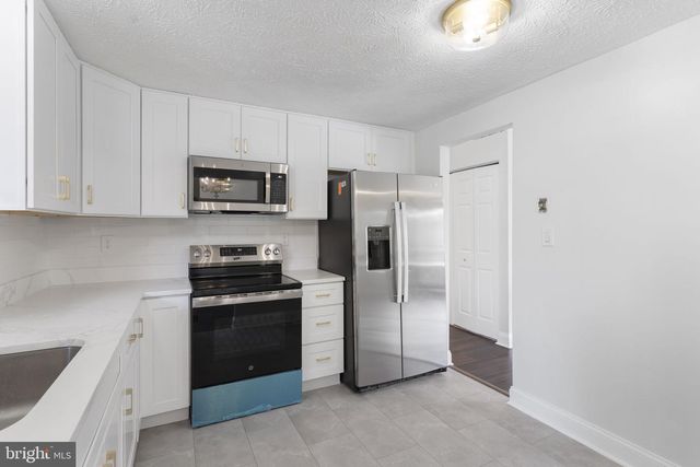 1424 BOULDER LN, Hanover, MD 21076