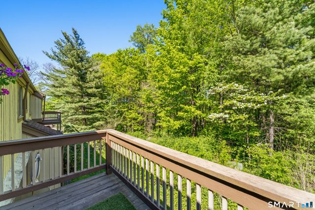 69 Heritage Village D, Southbury, CT 06488
