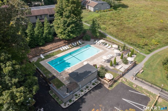 69 Heritage Village D, Southbury, CT 06488