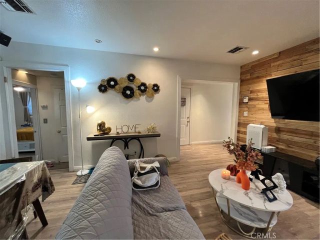 12188 Oracle Street, Norwalk, CA 90650